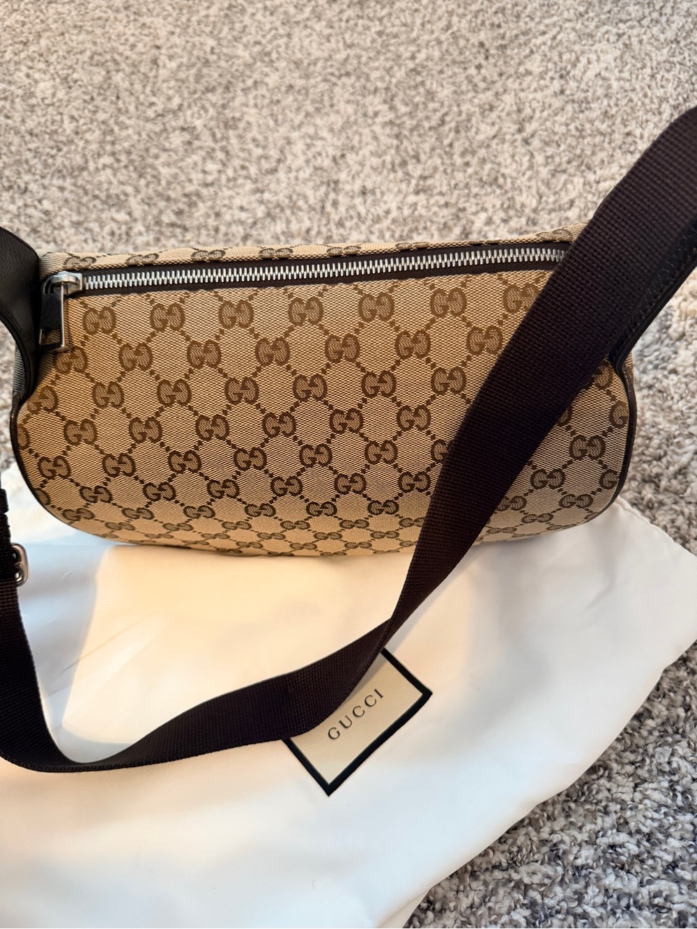 Gucci Tan GG Supreme Canvas Crossbody Belt Bag - Picture 6 of 9